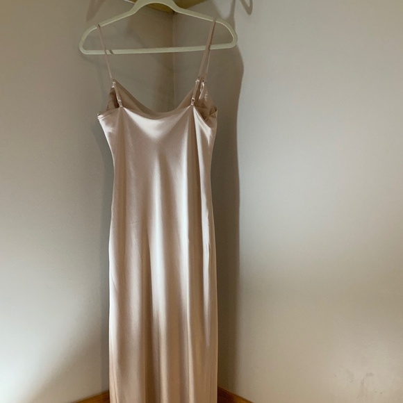Express Gold M Cowl neck Maxi Satin Dress Party Holiday Office Essential Glam - Picture 2 of 8